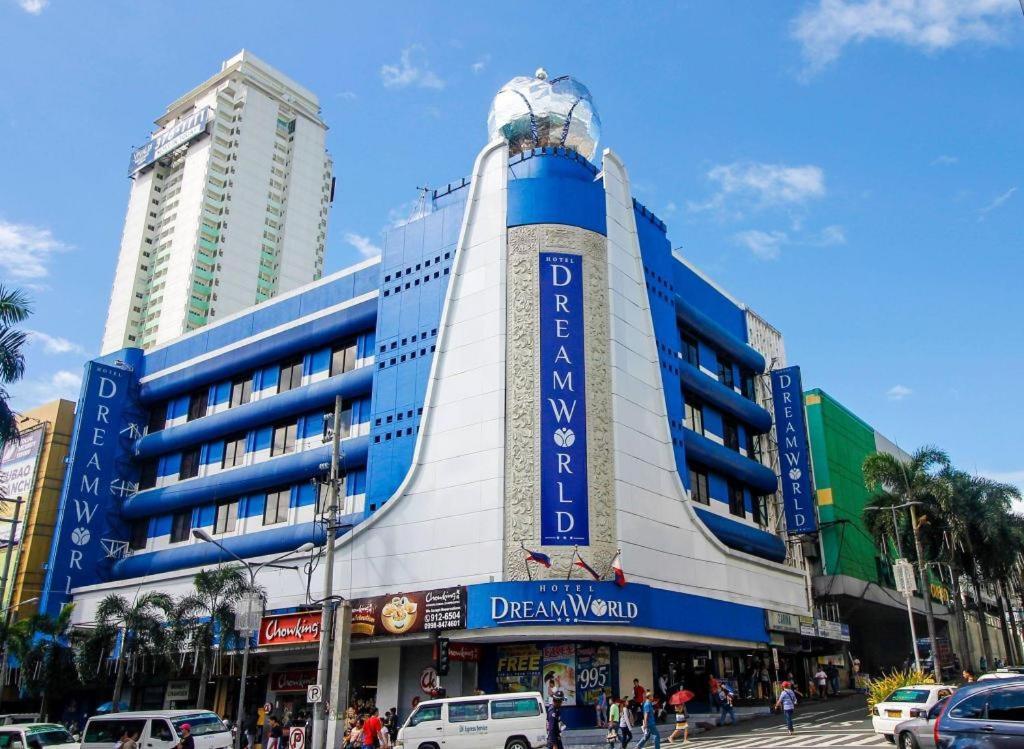 קואזון סיטי Hotel Dream World Araneta Cubao מראה חיצוני תמונה